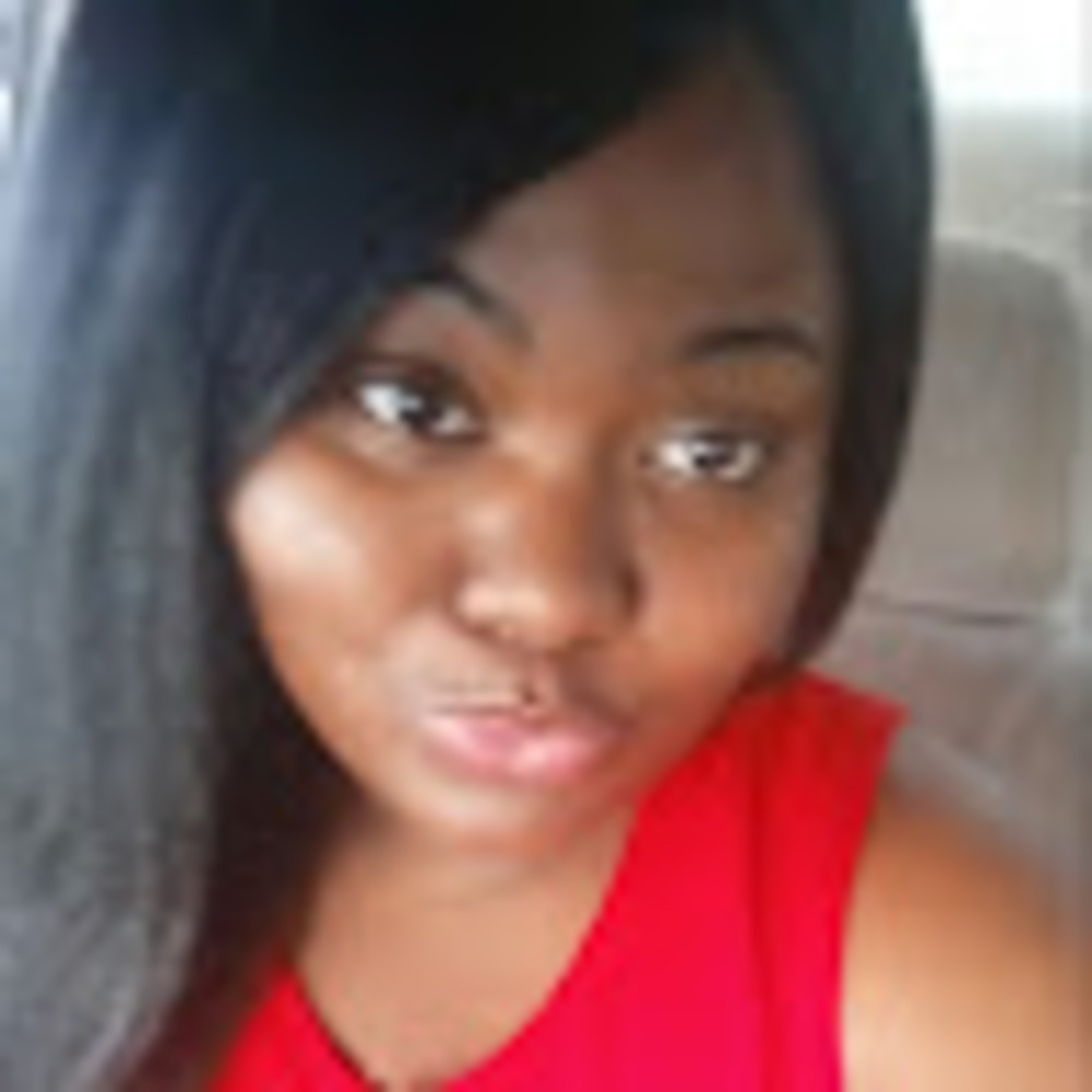 Meet your Posher, Licia